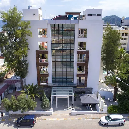 Munamar Beach Hotel 4*