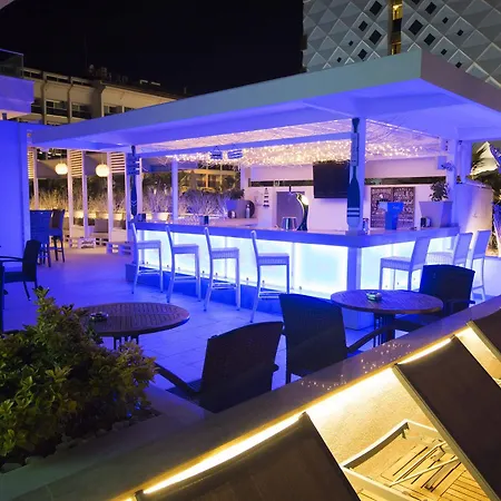 Munamar Beach Hotell 4*
