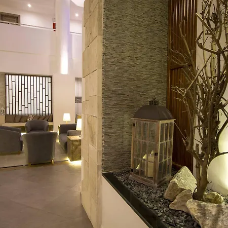 Hotell Munamar Beach 4*